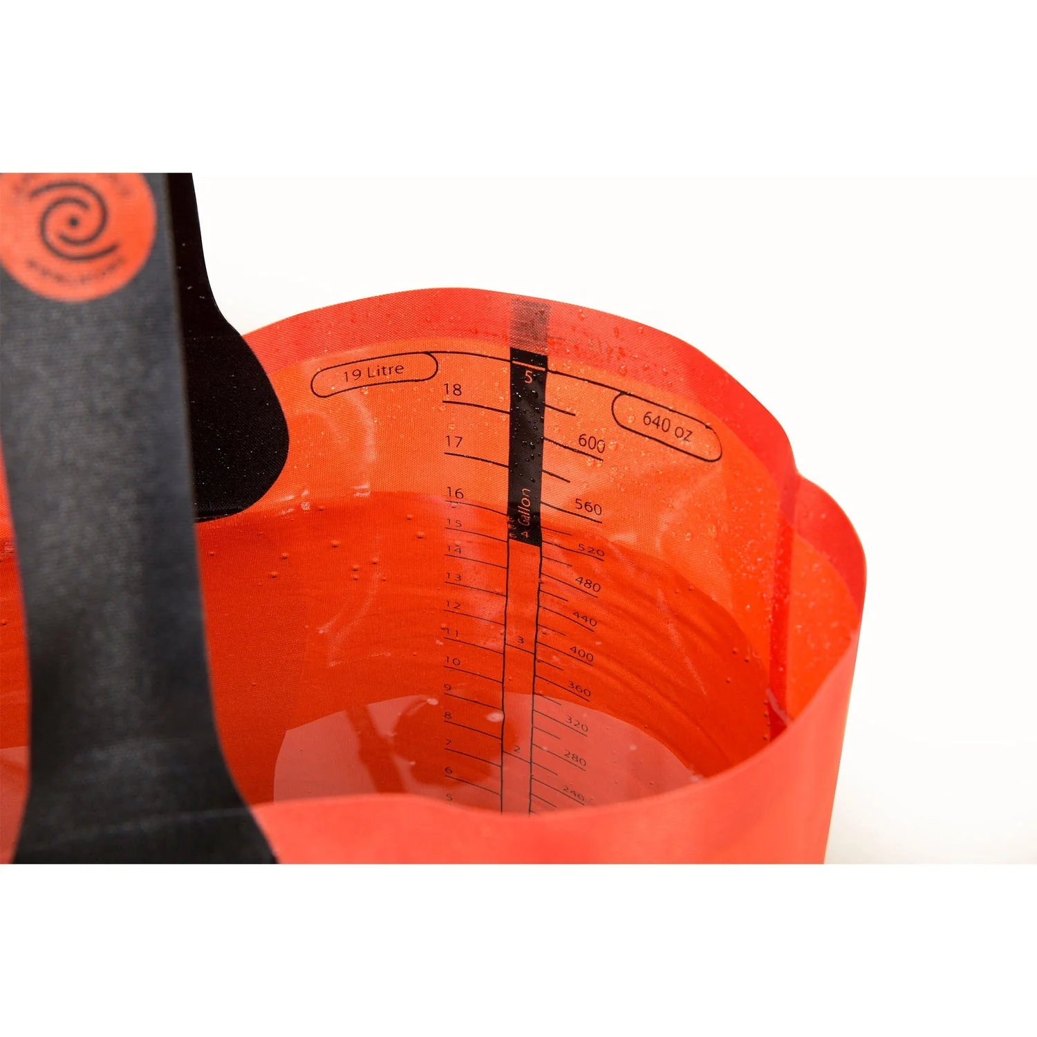Sea to Summit Folding Bucket - Image 3
